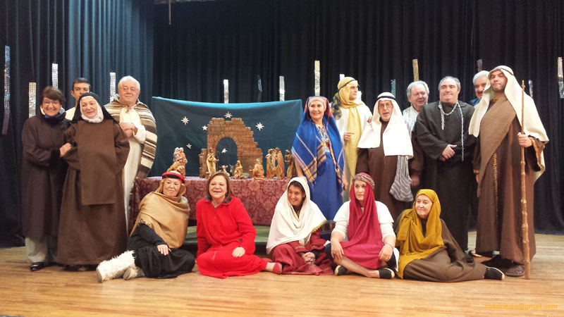 151227 Xto Homenaje a las familias. Vamos a poner un Nacimiento (94) Grupo de teatro