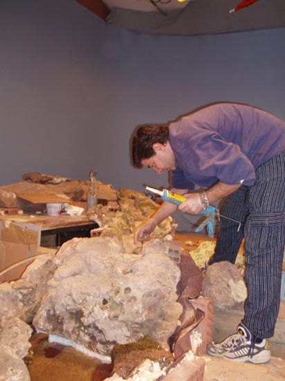 051126 11 Decorando el rio