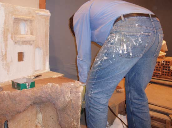 061125 21 Haciendo hueco para la escena de Buscando posada
