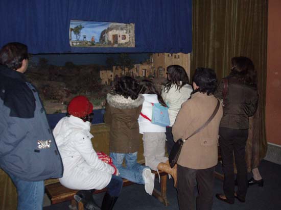 071222 147 Primeras visitas del belen