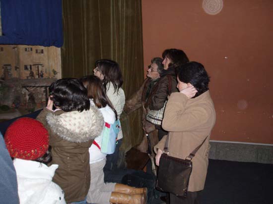 071222 148 Primeras visitas del belen