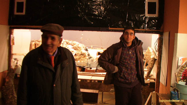 081122 64 Pablo y Alfonso a recoger a Justo