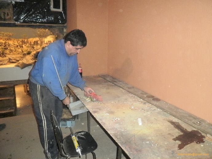 101218 (51) Alf limpia la encimera