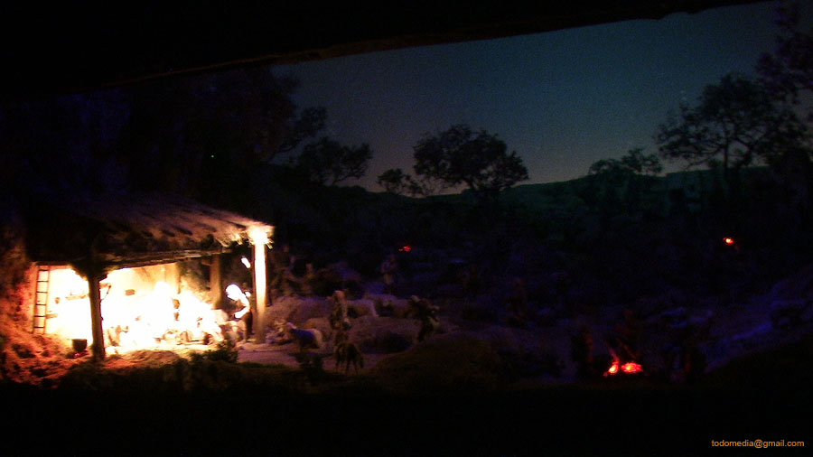 2013_N 15 Amanece II 01