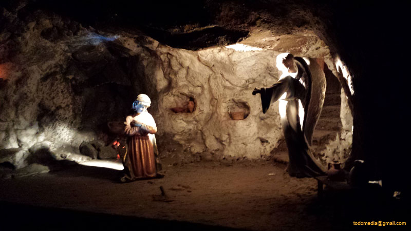 02_151219 3 (116) Escena de Anunciacion a Maria